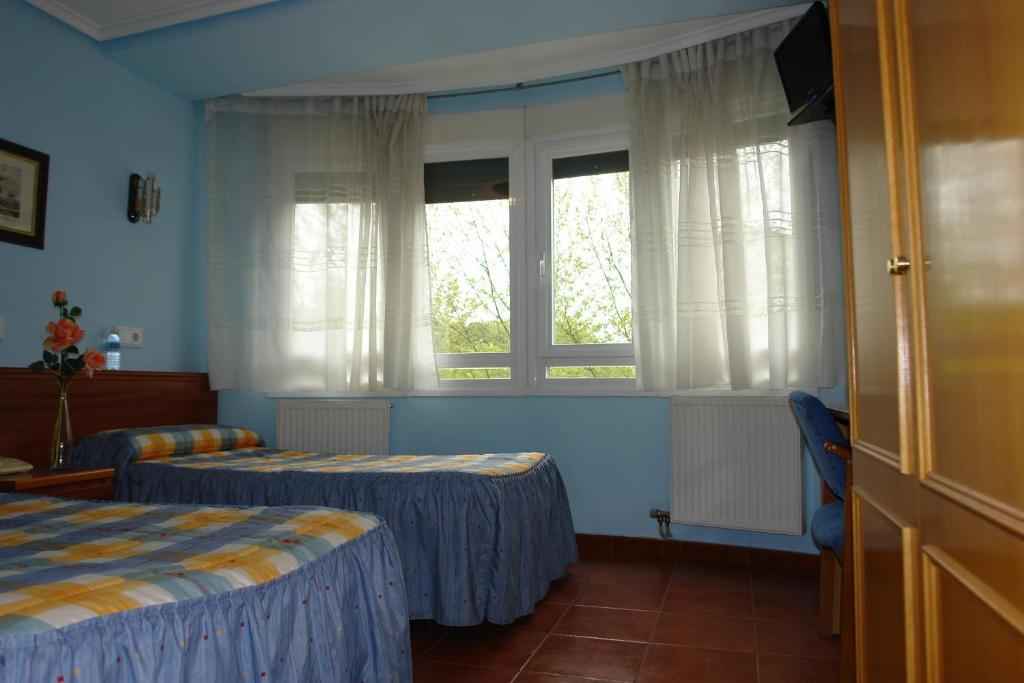 Hostal Campus Burgos Ruang foto